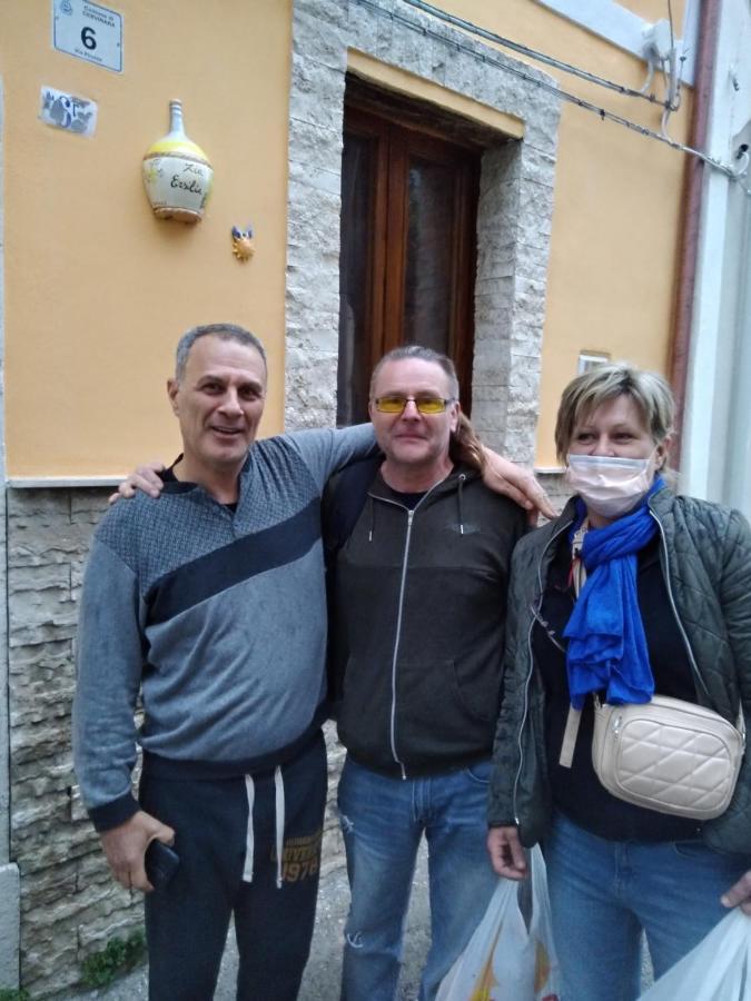 Casa Vacanza Zia Ersilia Rotondi Luaran gambar